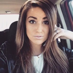 Meet your Posher, Carolyn